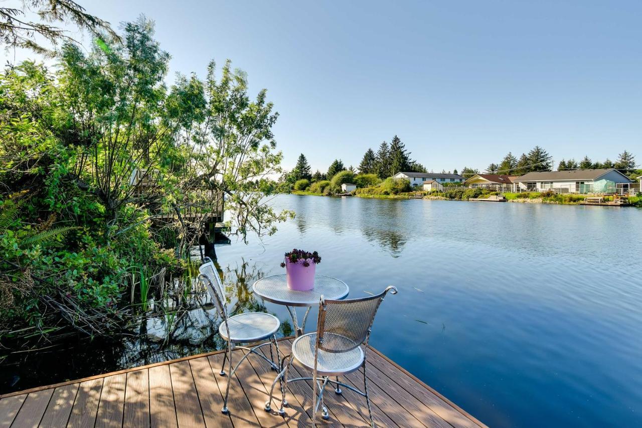 Ocean Shores Retreat With Porch And Canal Views! Exterior photo